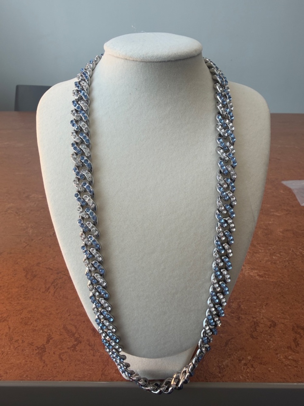 Silver Link Chain w/VVSCZ Jewels (Blue and Crystal) - 22 inches